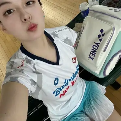 蒋飞